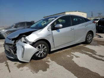  Salvage Toyota Prius