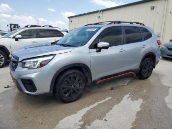  Salvage Subaru Forester