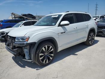  Salvage Volkswagen Atlas