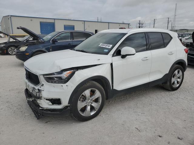  Salvage Volvo XC40