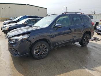  Salvage Subaru Forester