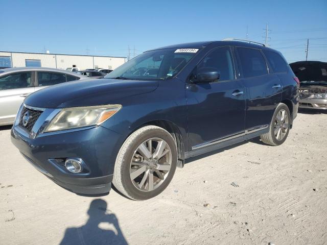  Salvage Nissan Pathfinder