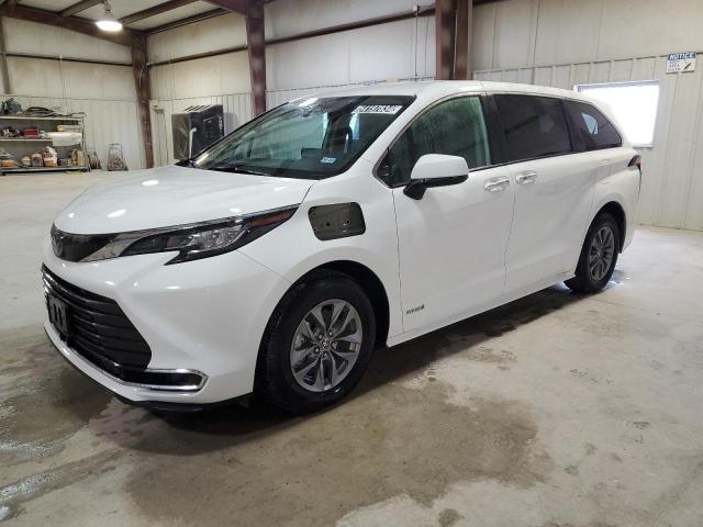  Salvage Toyota Sienna