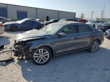  Salvage Volkswagen Passat