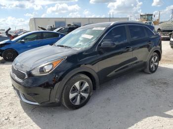  Salvage Kia Niro