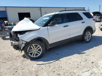  Salvage Ford Explorer