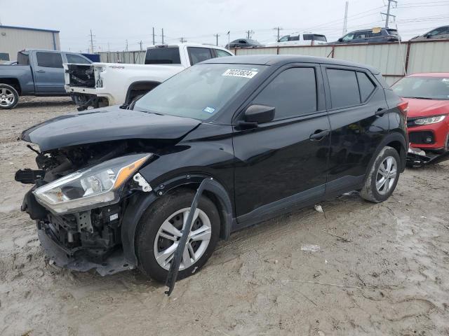  Salvage Nissan Kicks