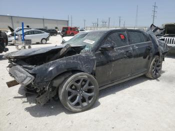  Salvage Chrysler 300