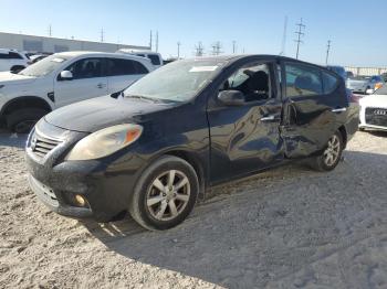  Salvage Nissan Versa