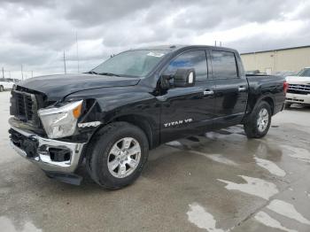  Salvage Nissan Titan