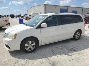  Salvage Dodge Caravan