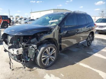  Salvage Nissan Pathfinder