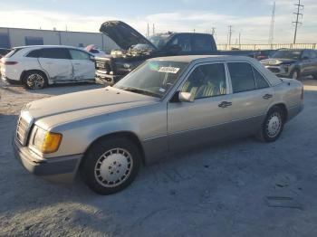  Salvage Mercedes-Benz 300-Class