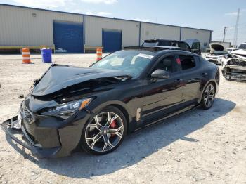  Salvage Kia Stinger