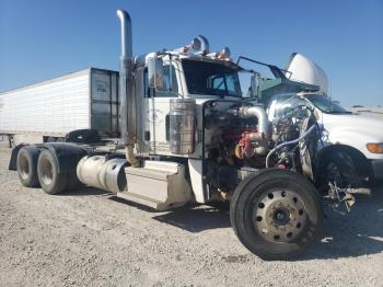  Salvage Peterbilt 389