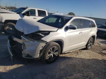  Salvage Toyota Highlander