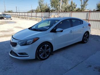  Salvage Kia Forte