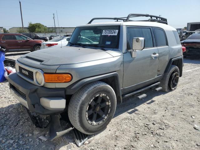  Salvage Toyota FJ Cruiser