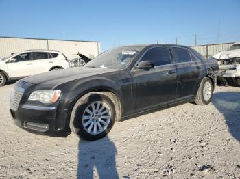  Salvage Chrysler 300