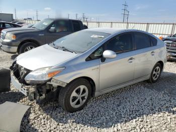  Salvage Toyota Prius