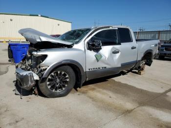  Salvage Nissan Titan