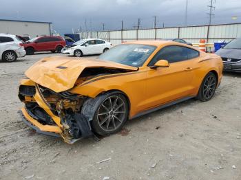  Salvage Ford Mustang