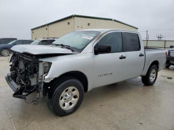  Salvage Nissan Titan