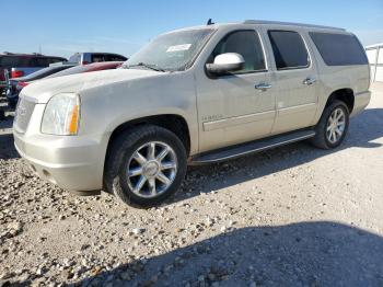  Salvage GMC Yukon