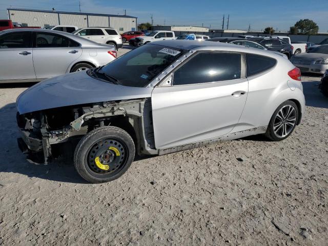  Salvage Hyundai VELOSTER