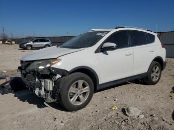  Salvage Toyota RAV4