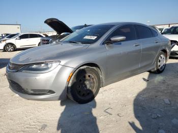  Salvage Chrysler 200