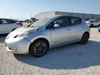  Salvage Nissan LEAF