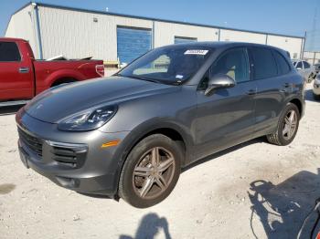  Salvage Porsche Cayenne