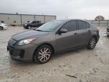  Salvage Mazda 3