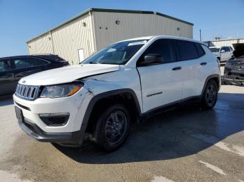  Salvage Jeep Compass