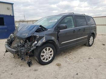  Salvage Chrysler Minivan