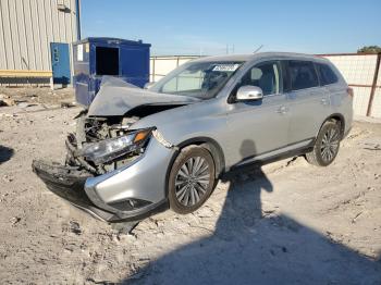  Salvage Mitsubishi Outlander