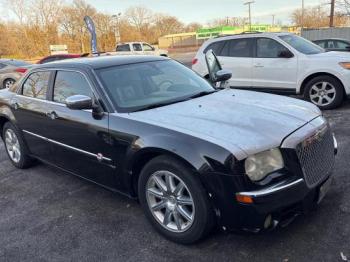  Salvage Chrysler 300