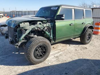  Salvage Ford Bronco