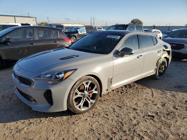  Salvage Kia Stinger