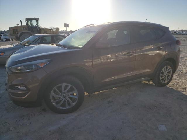  Salvage Hyundai TUCSON