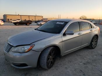  Salvage Chrysler 200