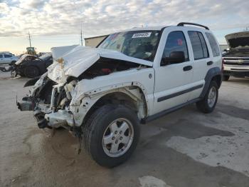  Salvage Jeep Liberty