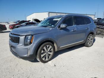  Salvage Kia Telluride