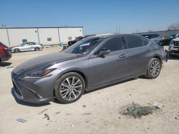  Salvage Lexus Es