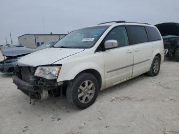  Salvage Chrysler Minivan