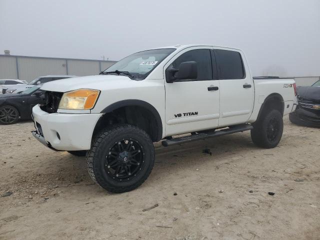  Salvage Nissan Titan