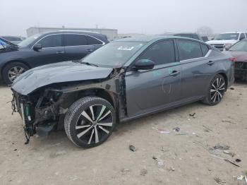  Salvage Nissan Altima