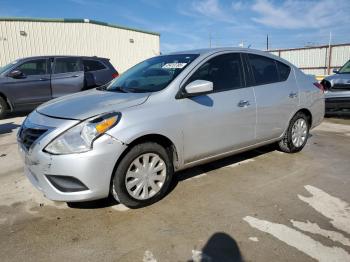  Salvage Nissan Versa