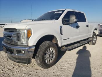  Salvage Ford F-250